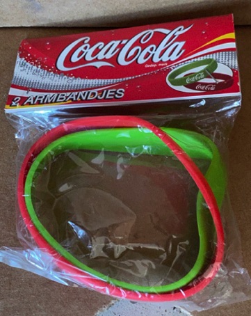 95107-1 € 2,00 coca cola armbandje.jpeg